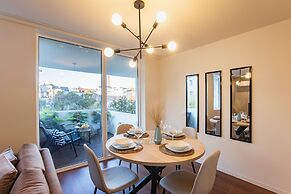 Bombarda 250 by LovelyStay