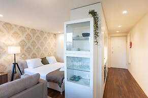 Bombarda 250 by LovelyStay