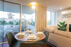 Bombarda 250 by LovelyStay
