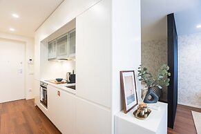 Bombarda 250 by LovelyStay