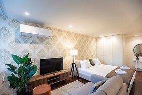 Bombarda 250 by LovelyStay