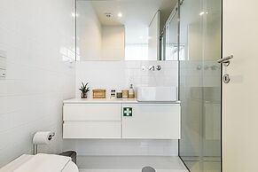 Bombarda 250 by LovelyStay