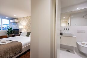 Bombarda 250 by LovelyStay