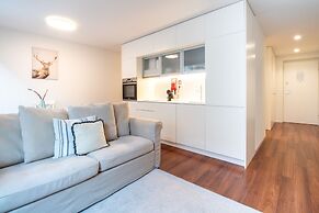 Bombarda 250 by LovelyStay