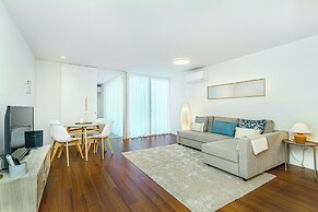 Bombarda 250 by LovelyStay