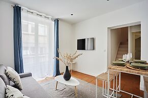 Charming Duplex - Louvre Museum