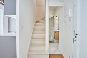 Charming Duplex - Louvre Museum
