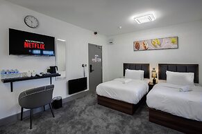 Empire Inn