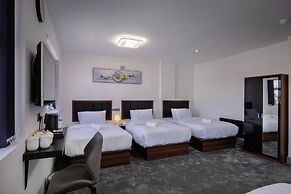 Empire Inn
