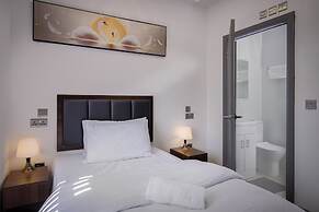 Empire Inn