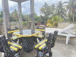 The Villa Sea Breeze