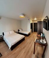 Hotel Adeli