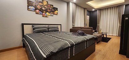 Marin House Pattaya