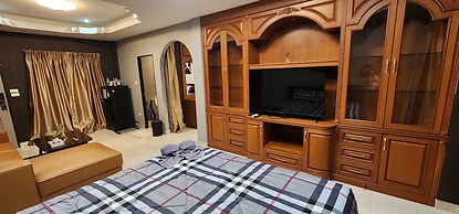Marin House Pattaya