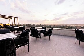 Remal Pyramids Hotel