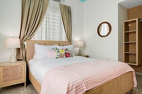 Modern Condado Apartment Pool Free Parking