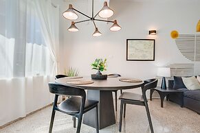 Modern Condado Apartment Pool Free Parking