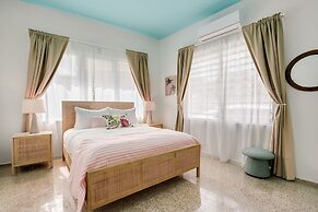 Modern Condado Apartment Pool Free Parking