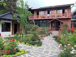 Bac Ha Legend Home
