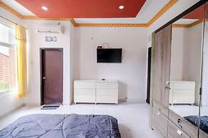 Hotel Mega Dana