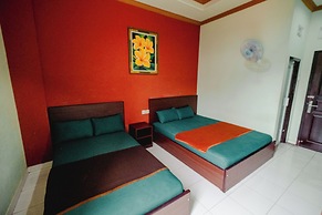 Hotel Mega Dana