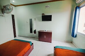 Hotel Mega Dana