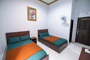 Hotel Mega Dana