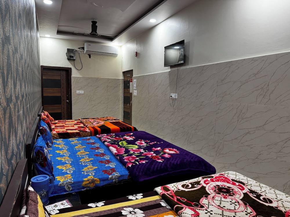 Vrindavani Kunj