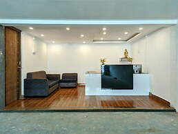 Skyry Hotels Singanallur