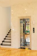 Yori House