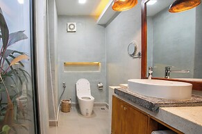 Cambana La Rivière Hotel