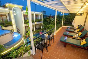 Cambana La Rivière Hotel