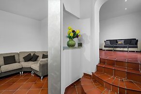 Borgo House In Florentine Hills With Pool