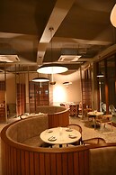 Mavi Retreat
