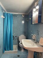 Aeolos Apartments