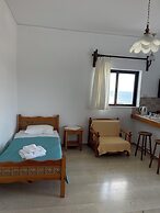 Aeolos Apartments
