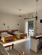 Aeolos Apartments