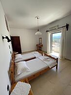 Aeolos Apartments