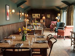 The Manor House Inn