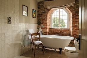 The Manor House Inn