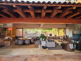 Casa Izar