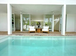 Sunset Bungalow