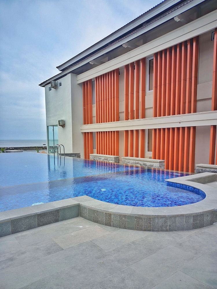 Horison Resort Antawirya Jepara