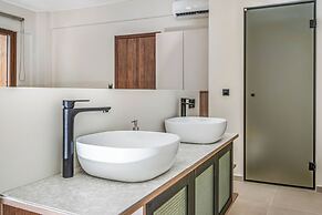Achatis Suites