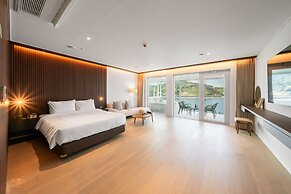 OANDF HOTEL