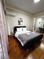 Pnyka Apartment 2