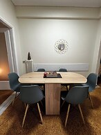 Pnyka Apartment 2
