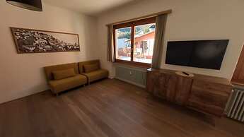 7 Rooms