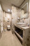 Trikala Mall Suites !