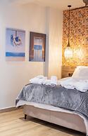 Trikala Mall Suites !
